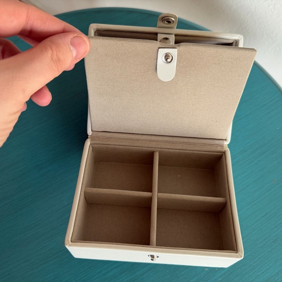 Stackers Jewelry Box - Picture 4 of 4